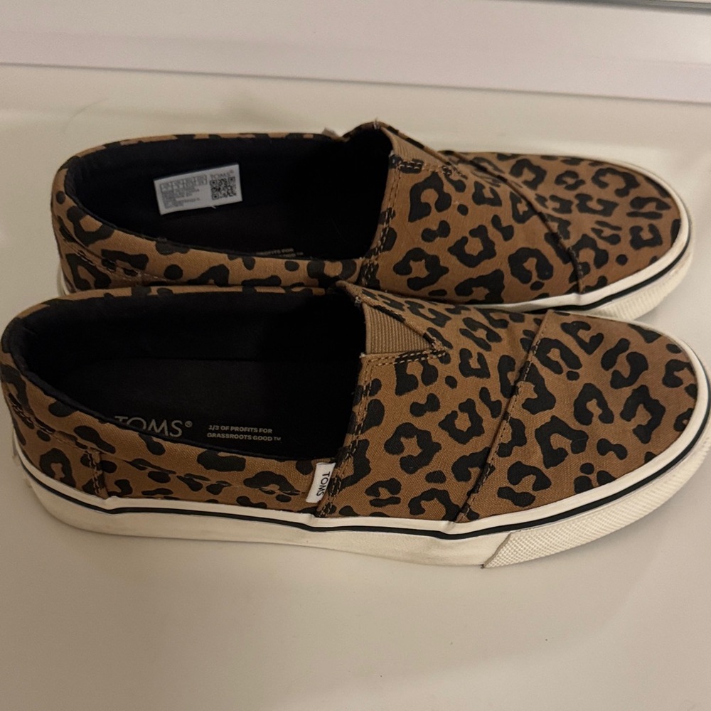 Toms Leopard Print Slip-On Shoes - Brown and Black